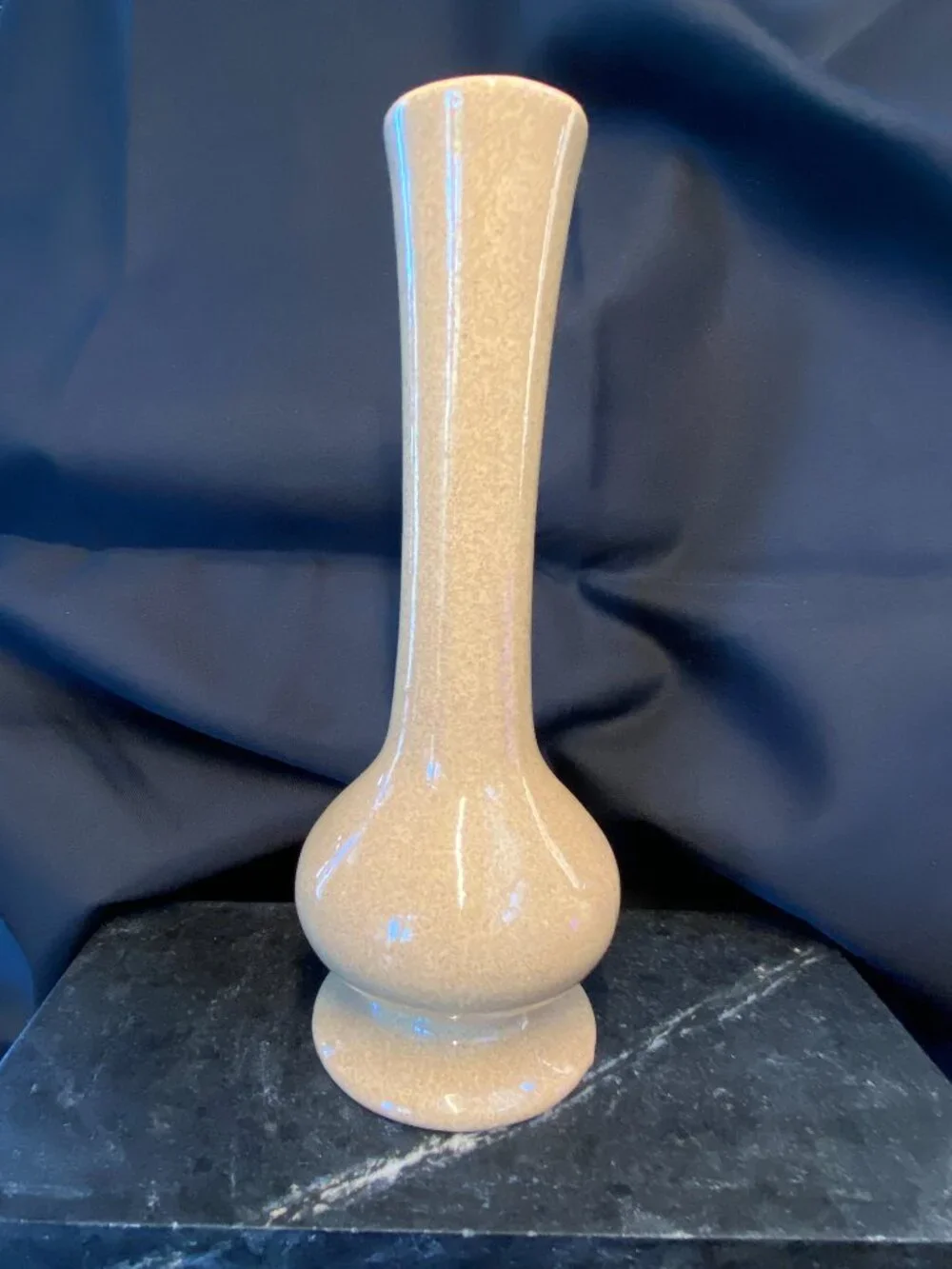 Vintage 1970s Haeger Pottery Mottled Gold Bud Vase #304 - Mint w/ Sticker